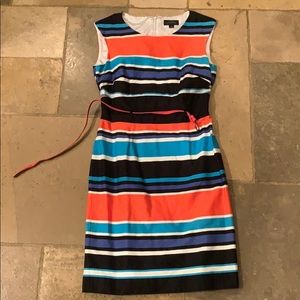 Tahari Arthur Levine Sz 4 Sleeveless Dress.